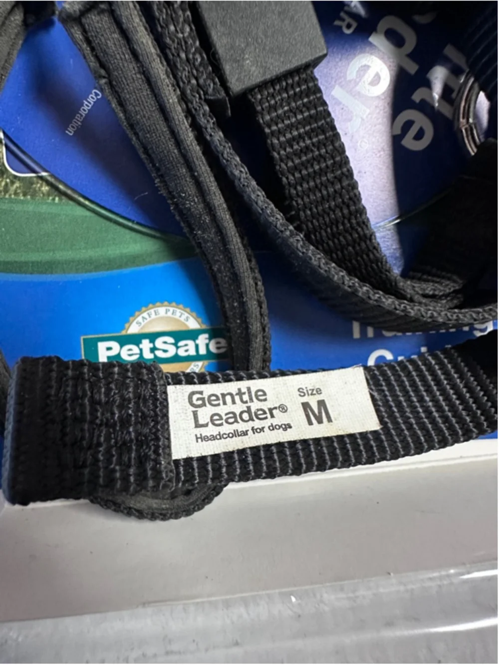 PetSafe Gentle Leader Medium Black No-Pull Dog Headcollar Training Control